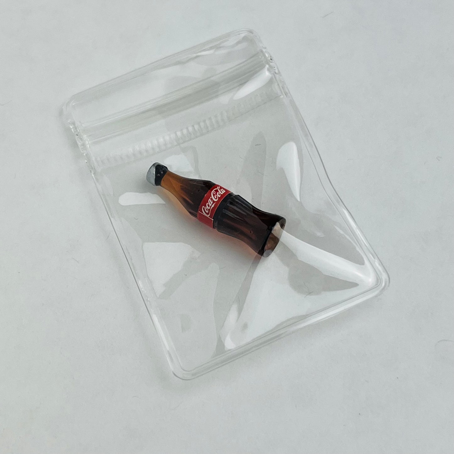 Baggie of Coke Keychain Gag Gift Party Favor Drug Plastic Bag of Mini Coca Cola (Durable PVC Version)