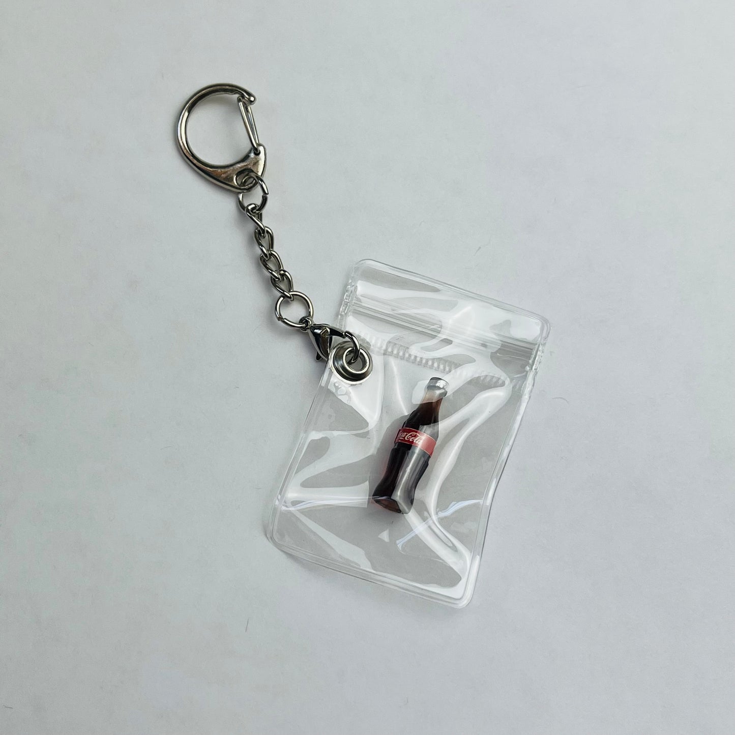 Baggie of Coke Keychain Gag Gift Party Favor Drug Plastic Bag of Mini Coca Cola (Durable PVC Version)